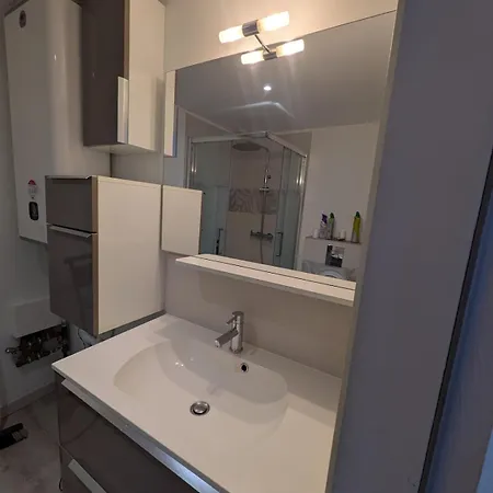 L'instant Rose Entier Confort Et Moderne Hyper Centre D'ernee Apartment Ernee