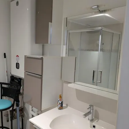 L'instant Rose Entier Confort Et Moderne Hyper Centre D'ernee Apartment Ernee