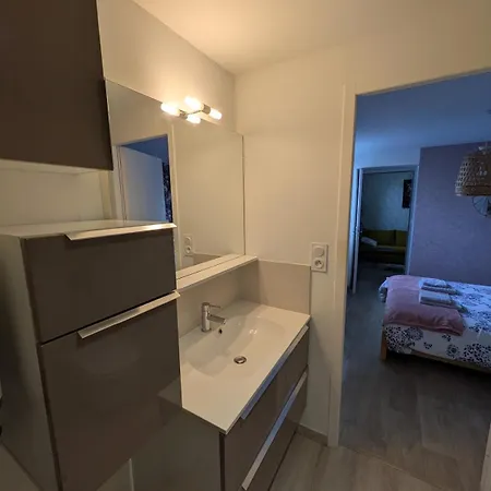 L'instant Rose Entier Confort Et Moderne Hyper Centre D'ernee Apartment *
