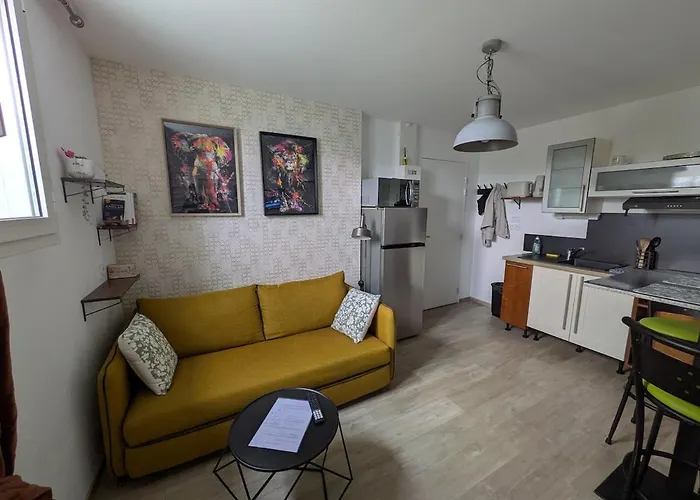 Апартаменты Rose - Appartement Entier Tout Confort Et Moderne Hyper Centre D'Ernee