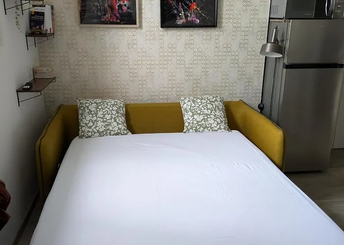 L'instant Rose Entier Confort Et Moderne Hyper Centre D'ernée * Ernée